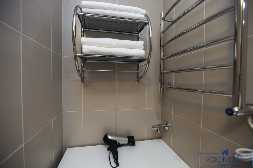 Двухкомнатная квартира на сутки в Минске Короля ванна