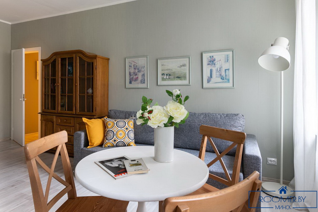 Квартира на сутки в Минске возле метро Площадь Ленина гостиная