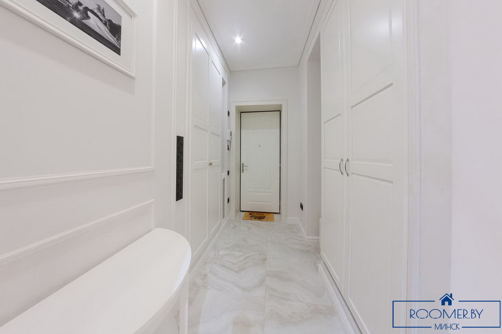 Квартира на сутки в Минске на улице Ленинградская, 2 прихожая