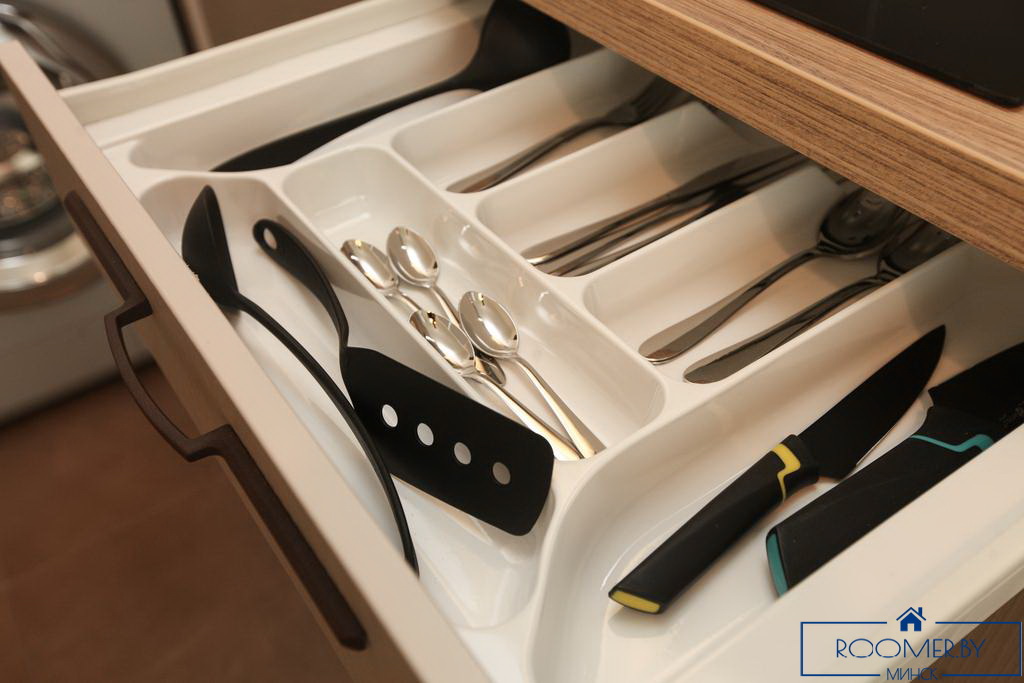 Однокомнатная квартира на сутки Дзержинского кухня