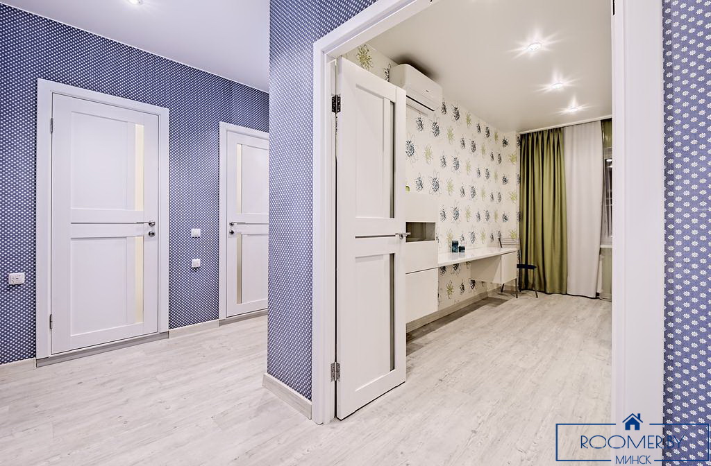 Однокомнатная квартира на сутки Дзержинского прихожая