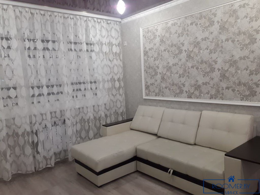 Однокомнатная квартира на сутки Гурского спальня