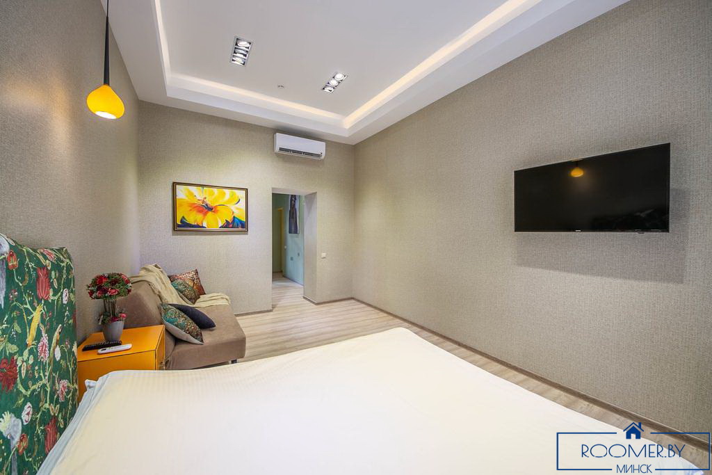 Однокомнатная квартира по улице Короля, 26 спальня