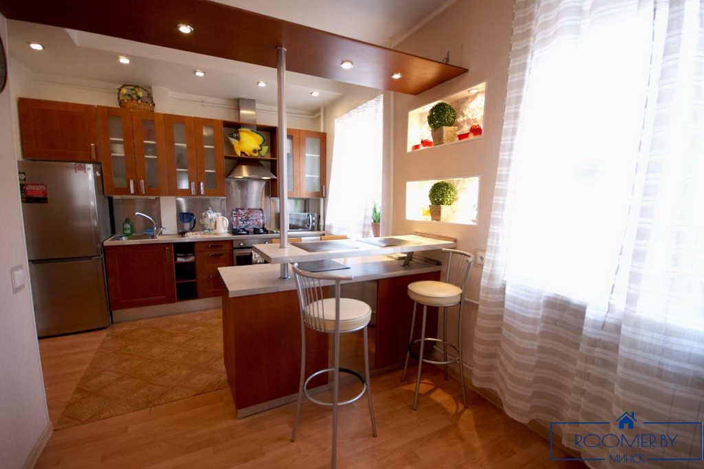 Квартира на сутки в Минске возле метро Площадь Ленина кухня