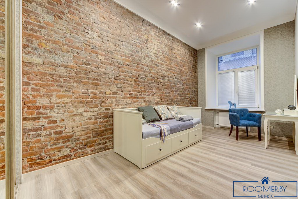 Квартира на сутки в Минске возле метро Площадь Ленина спальня