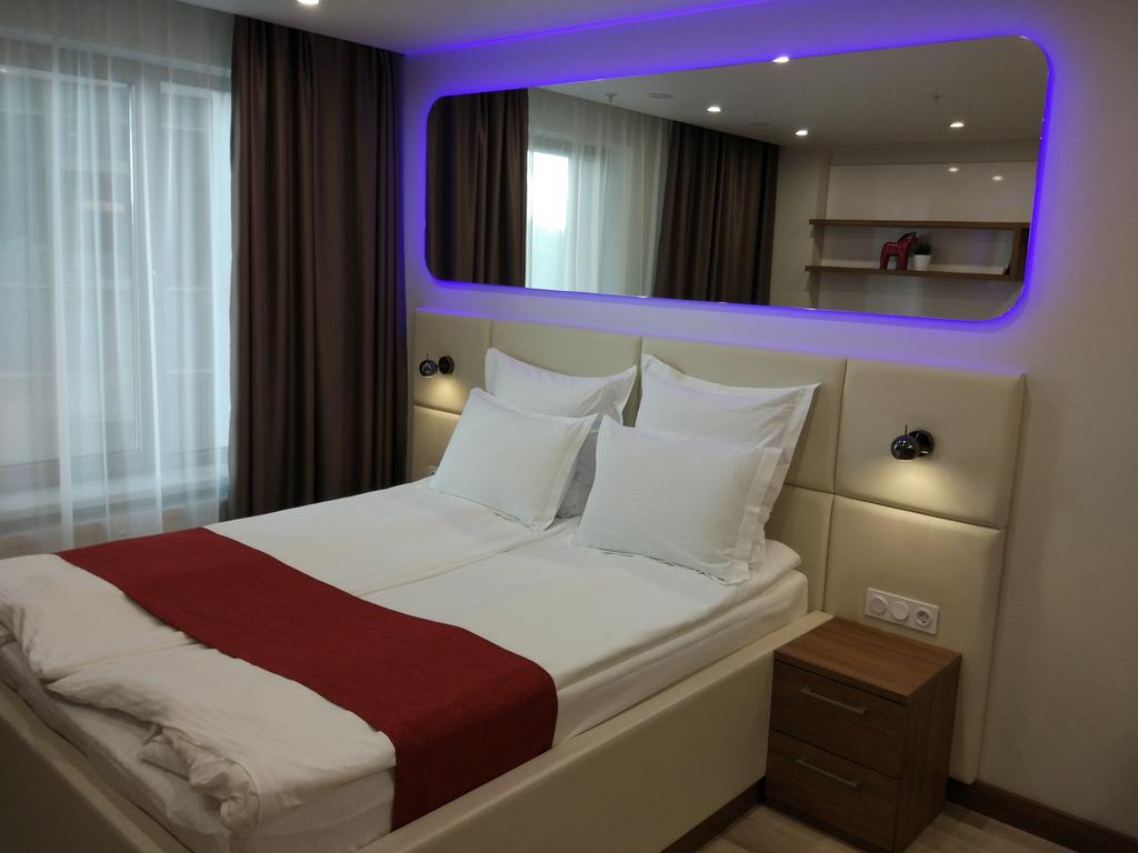 Однокомнатная квартира в Минске на проспекте Дзержинского спальня