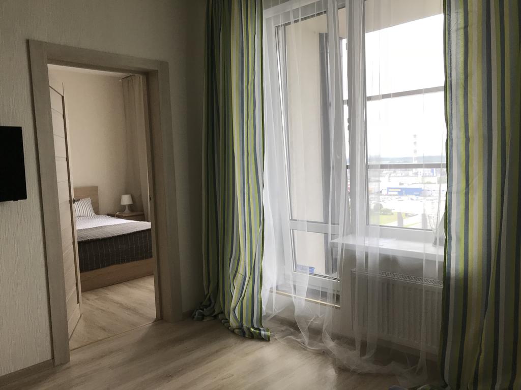 Трехкомнатная квартира на сутки в Минске на Ленинградской, 2 спальня