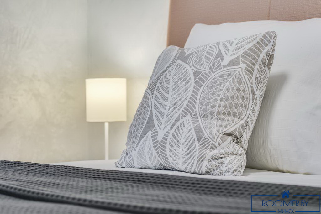 Двухкомнатная квартира на сутки Дзержинского спальня