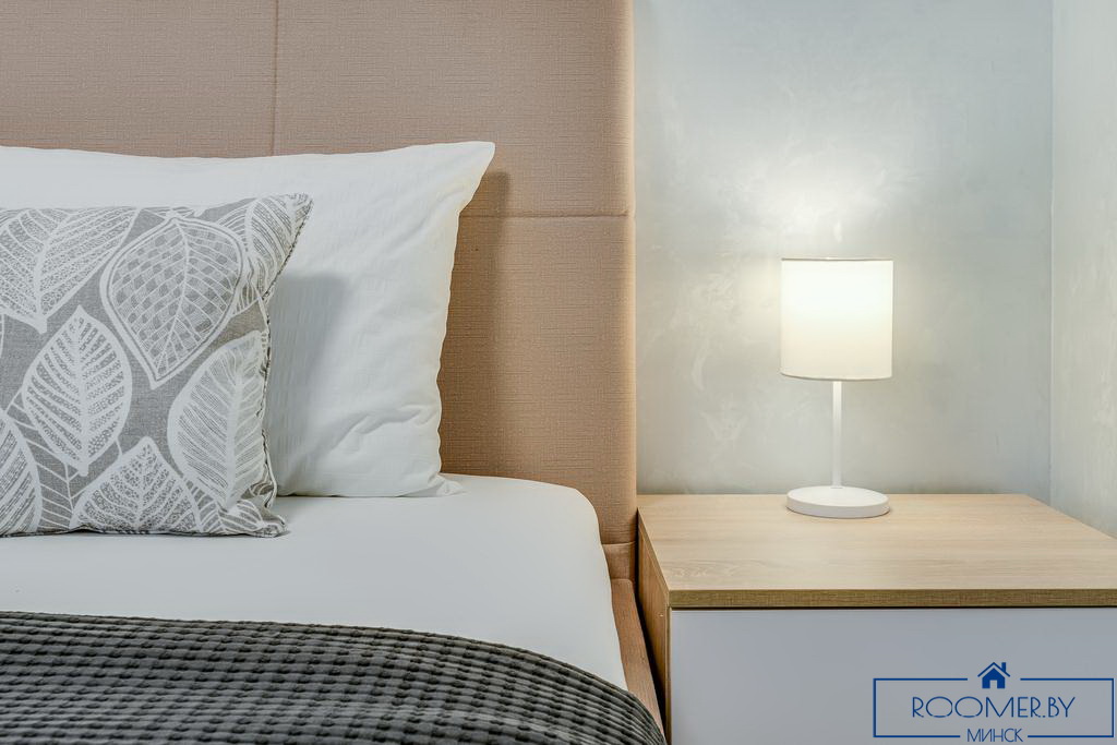 Двухкомнатная квартира на сутки Дзержинского спальня