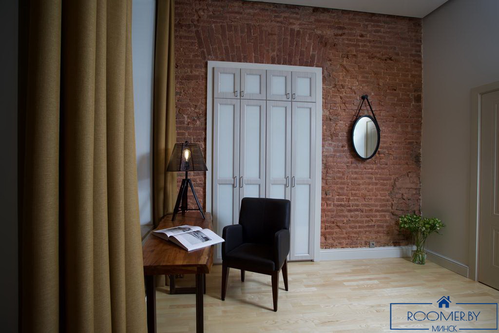 Квартира на сутки в Минске рядом с метро Купаловская прихожая