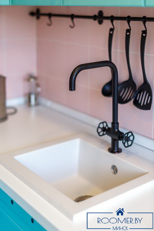 Однокомнатная квартира на сутки Минск Ленинградская кухня