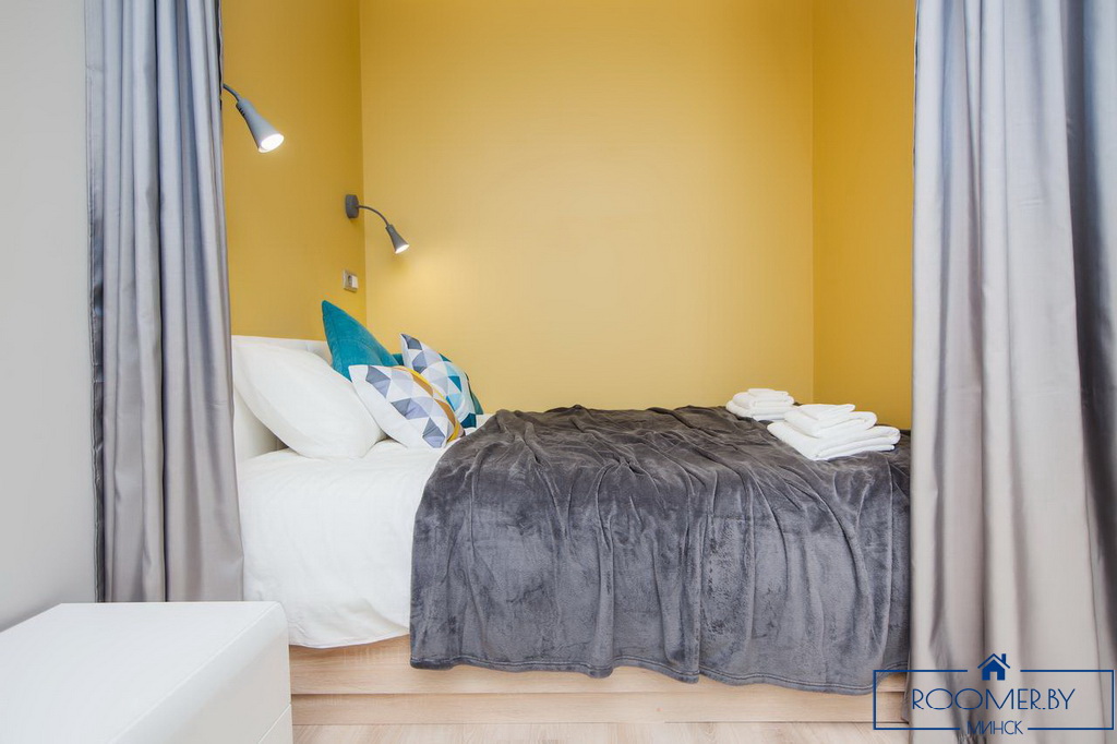 Однокомнатная квартира по проспекту Дзержинского, 11 спальня