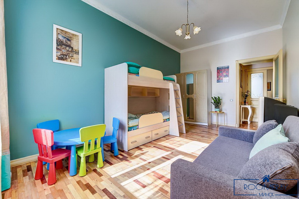 Квартира на сутки в Минске возле метро Институт Культуры спальня