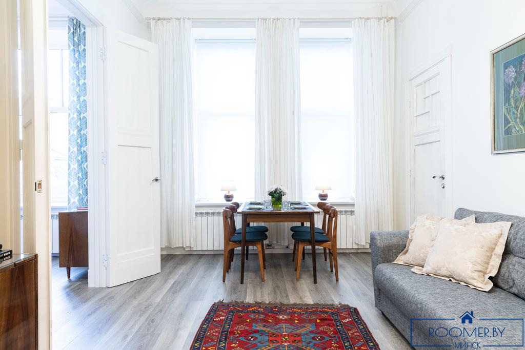 Квартира на сутки в Минске возле метро Площадь Ленина гостиная