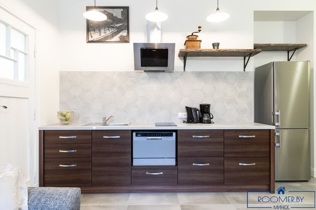 Квартира на сутки в Минске возле метро Площадь Ленина кухня