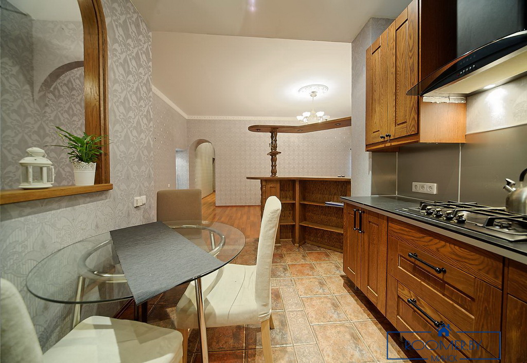 Квартира на сутки в Минске возле метро Институт Культуры кухня