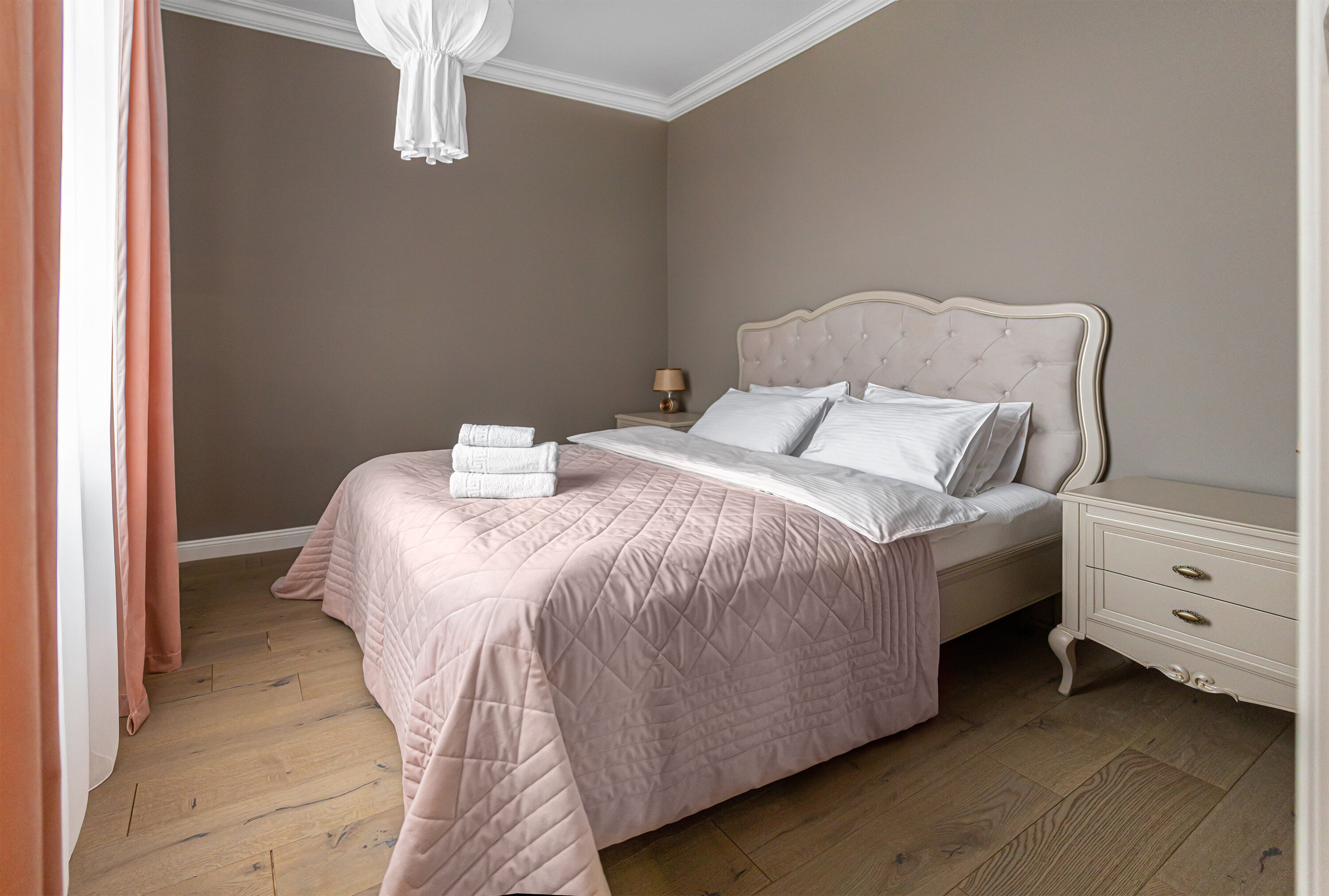 Интерьер квартиры посуточно, Минск, пр-т Независимости 42