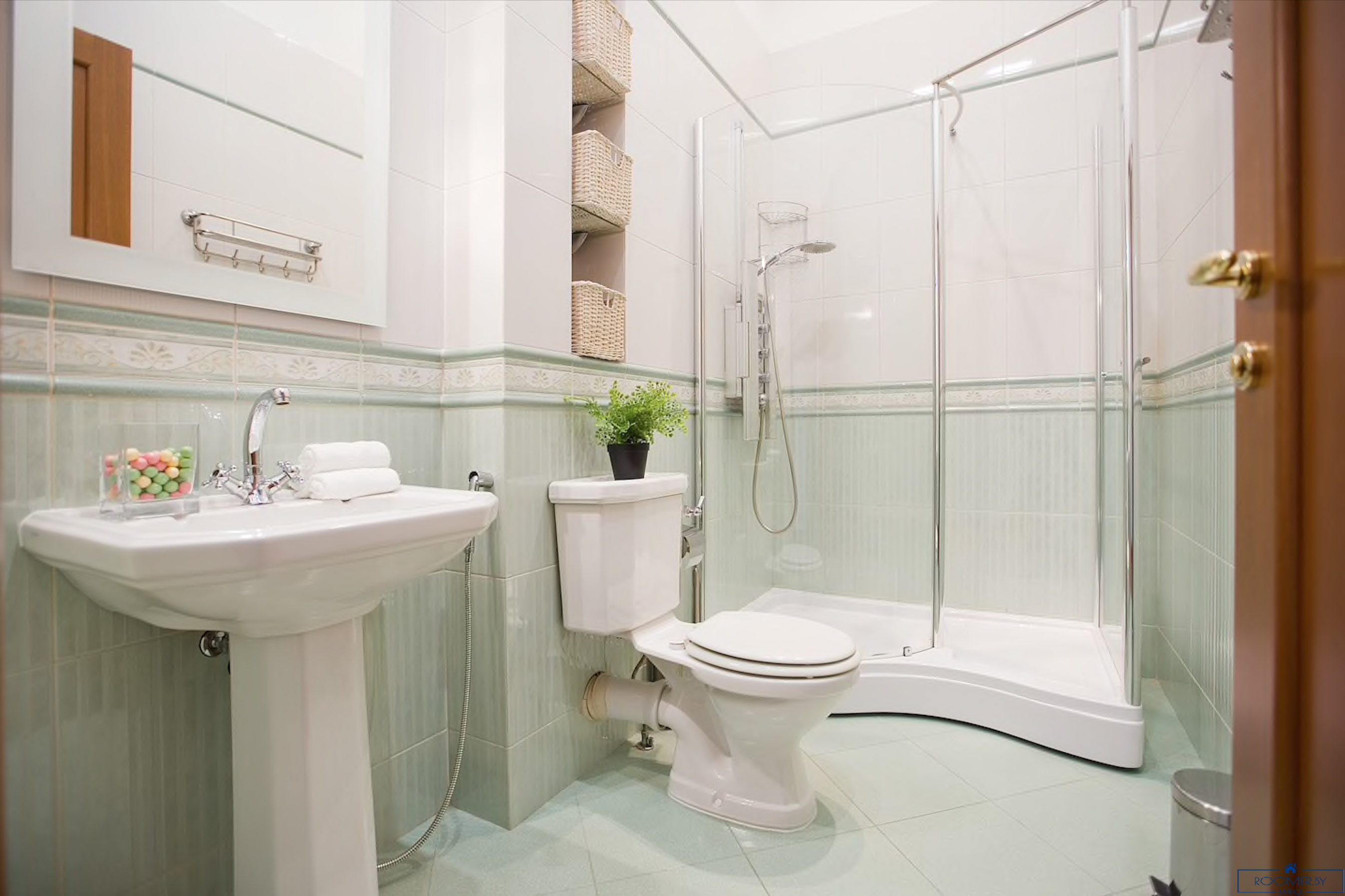 Четырехкомнатная квартира на сутки Минск Броневой переулок, 10 ванна