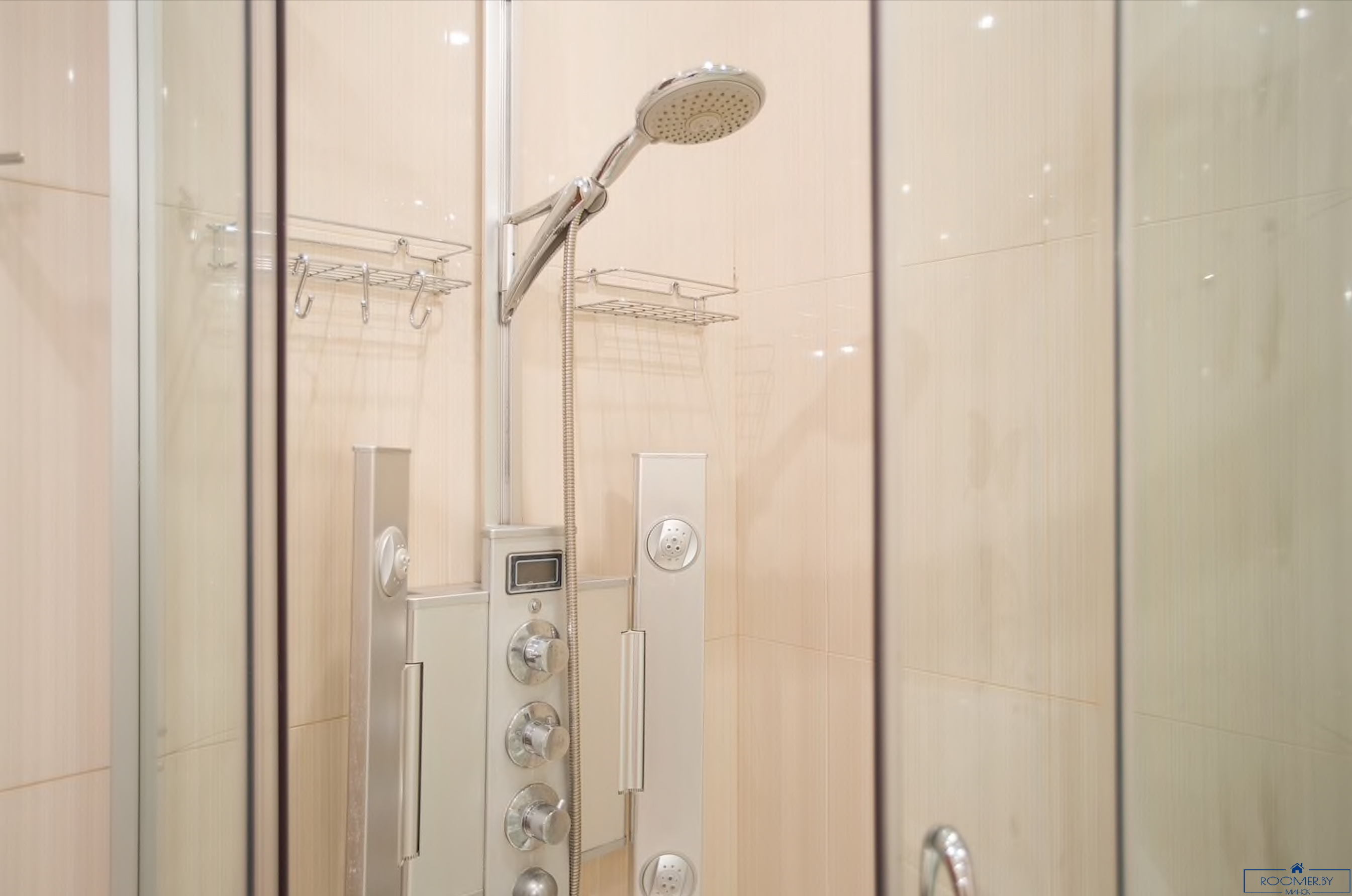 Четырехкомнатная квартира на сутки Минск Броневой переулок, 10 ванна