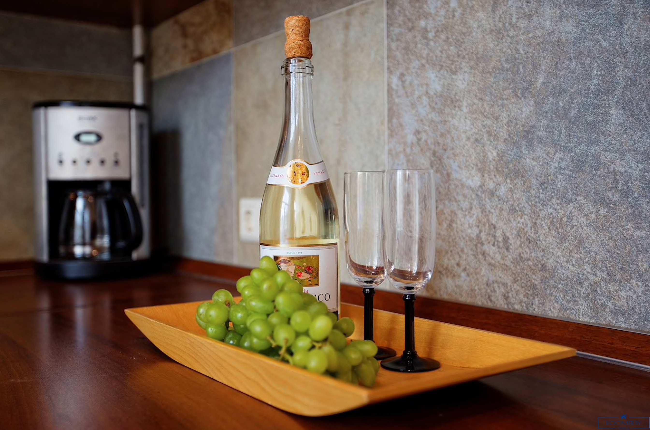 Четырехкомнатная квартира на сутки Минск Броневой переулок, 10 кухня