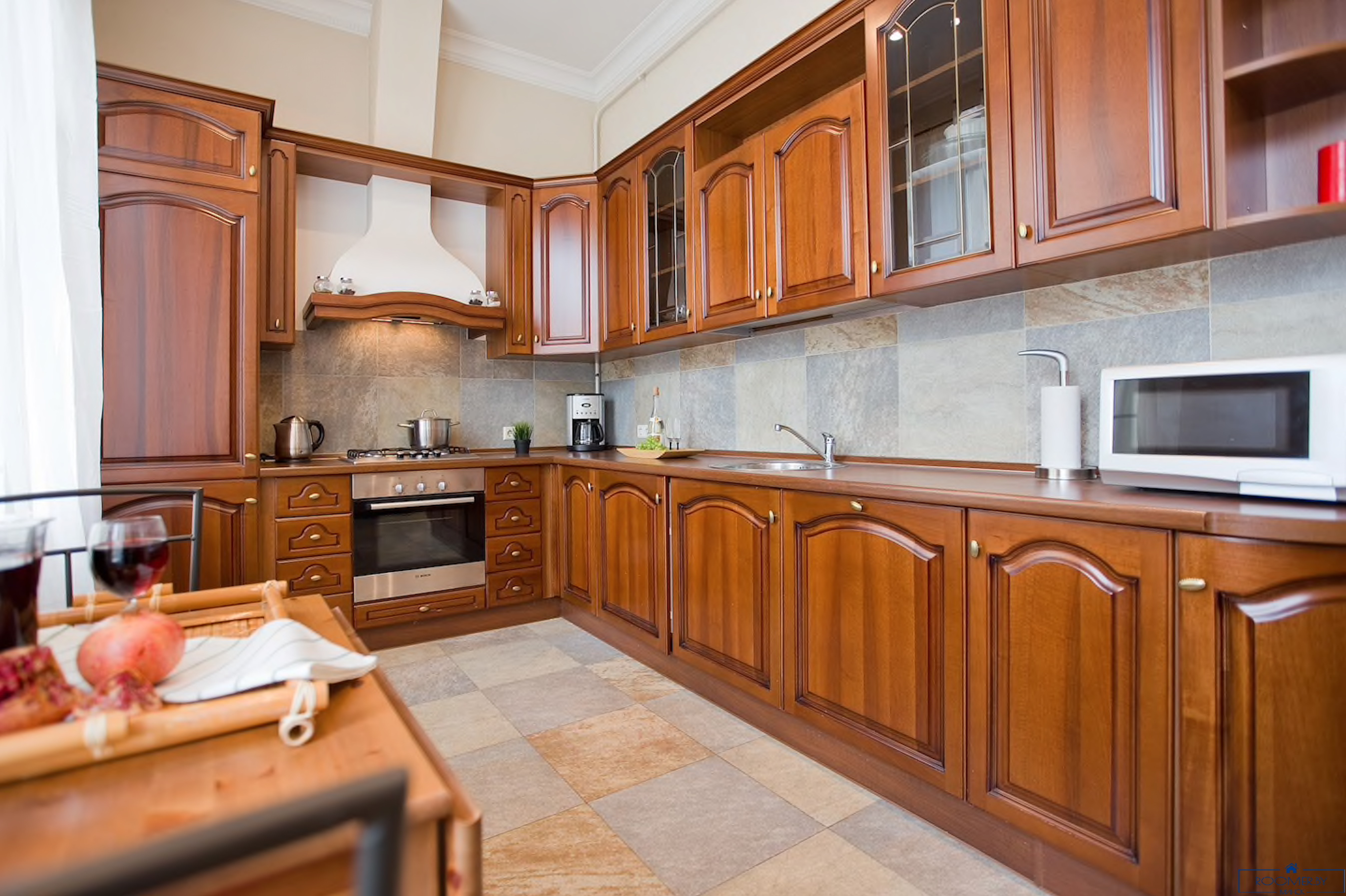 Четырехкомнатная квартира на сутки Минск Броневой переулок, 10 кухня