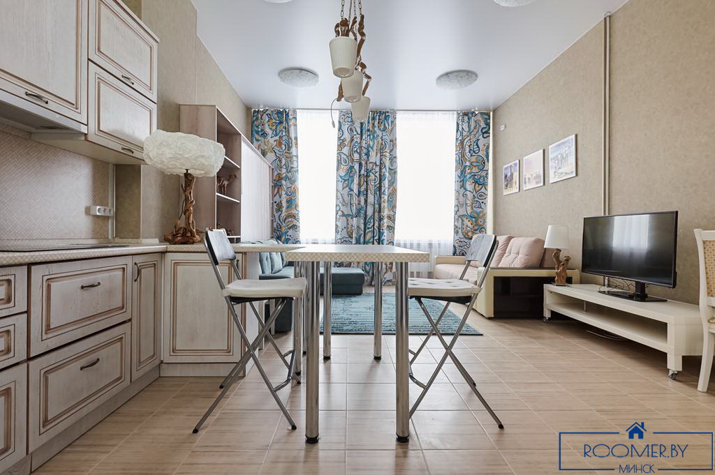 Двухкомнатная квартира на сутки в Минске Грибоедова кухня