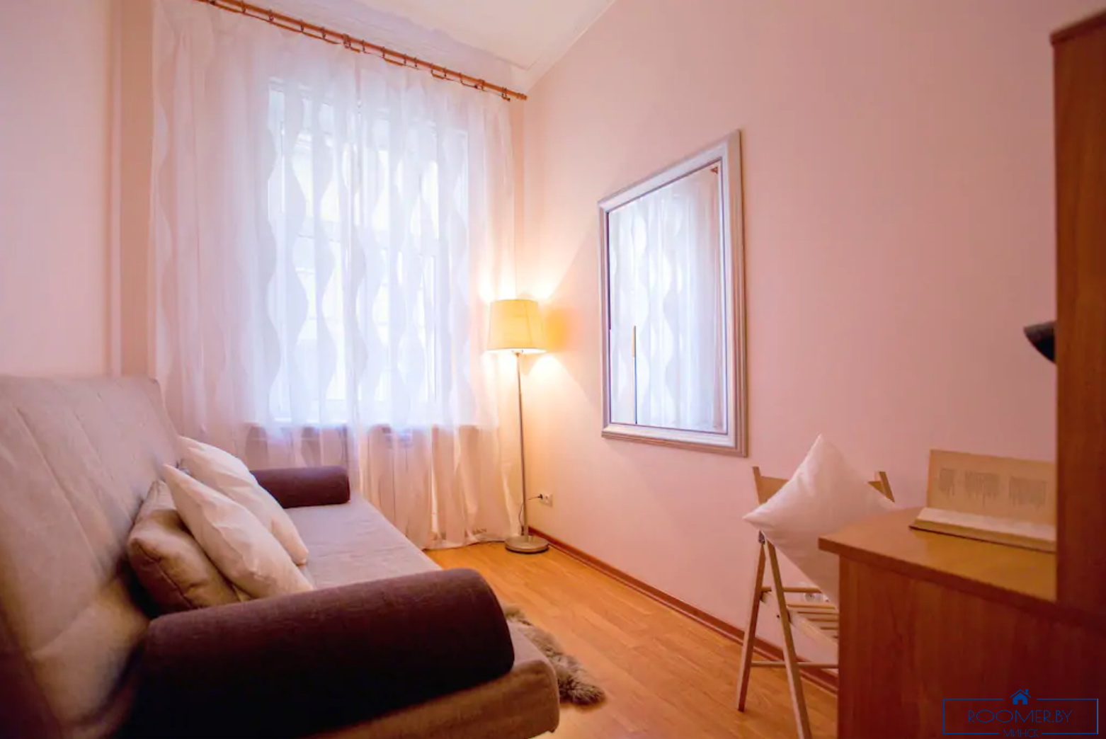 Пятикомнатная квартира на сутки Минск Румянцева спальня