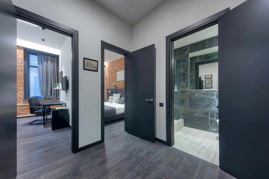 Квартира на сутки в Минске на Захарова, 40 коридор