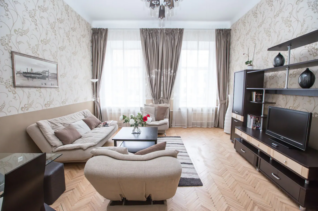 Двухкомнатная квартира на сутки Минск переулок Броневой гостиная