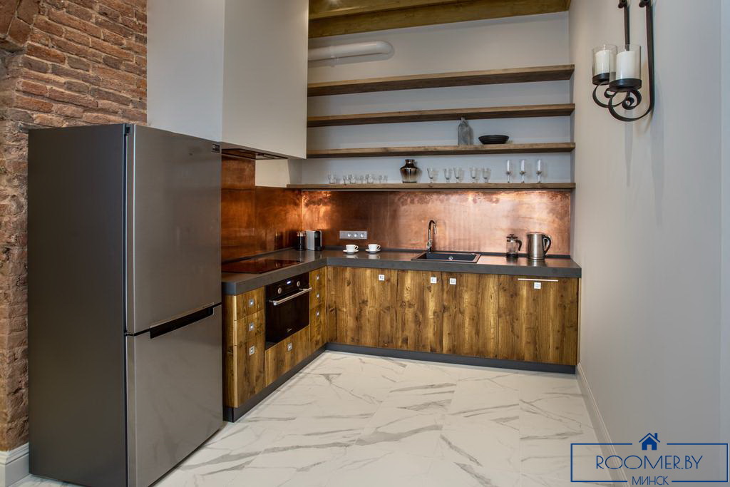 Квартира на сутки в Минске возле метро Площадь Победы кухня