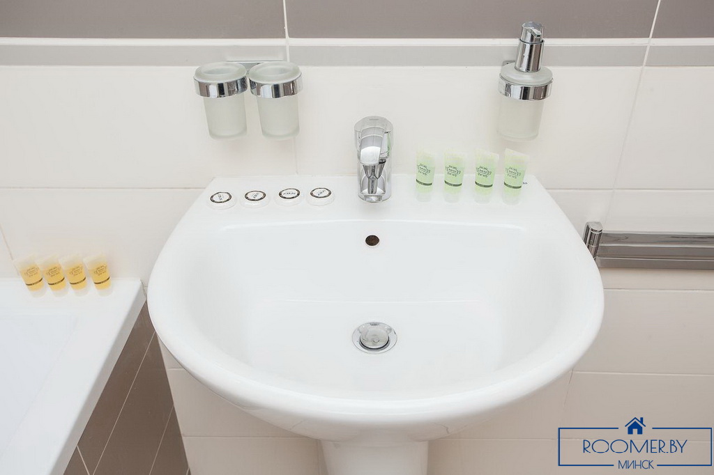 Квартира на сутки в Минске на улице Мстислава, 20 умывальник