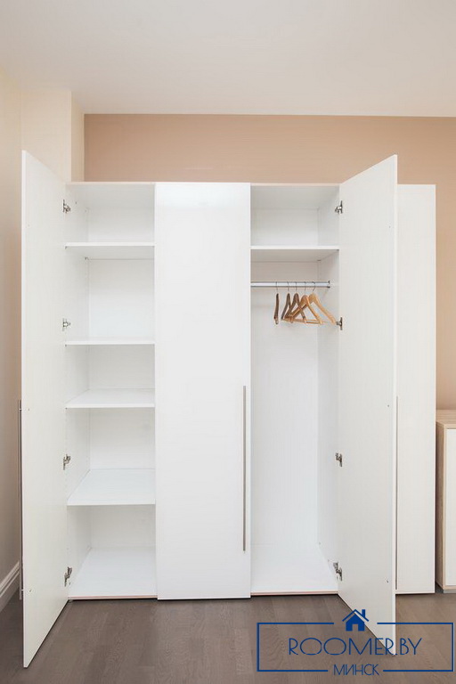 Квартира на сутки в Минске на улице Мстислава, 20 шкаф