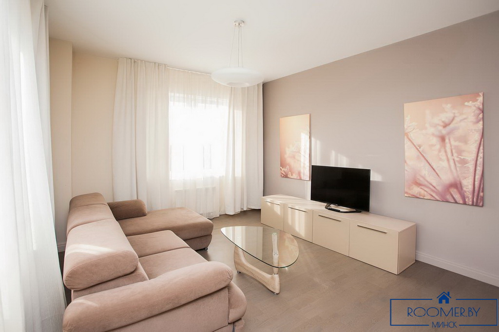 Квартира на сутки в Минске на улице Мстислава, 20 гостиная