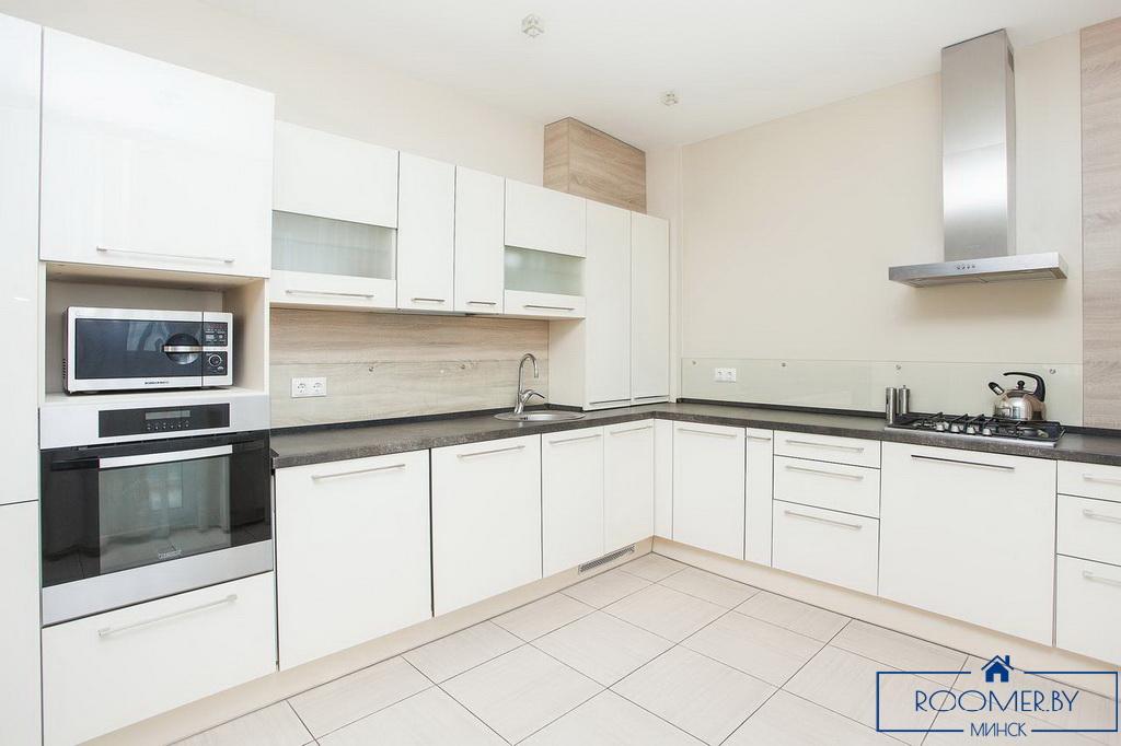 Квартира на сутки в Минске на улице Мстислава, 20 кухня