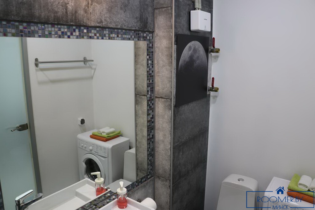 Однокомнатная квартира в Минске на проспекте Независимости ванна