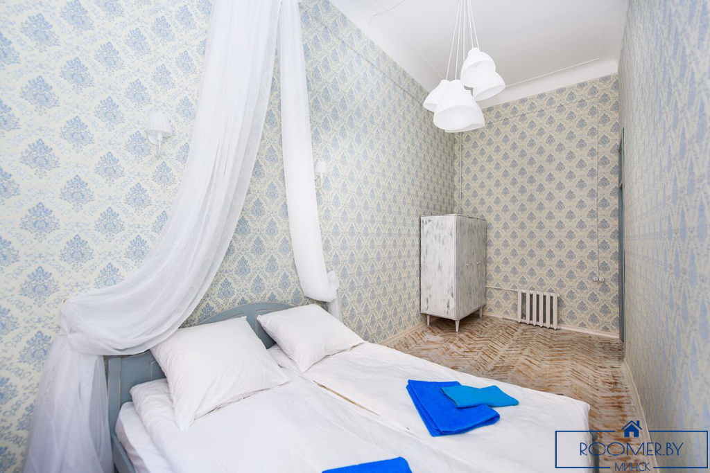 Квартира на сутки в Минске возле метро Академия Наук спальня