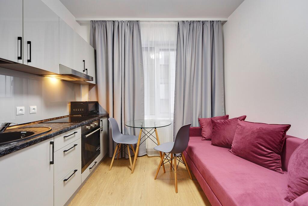 Студия на сутки в Минске на проспекте Независимости кухня