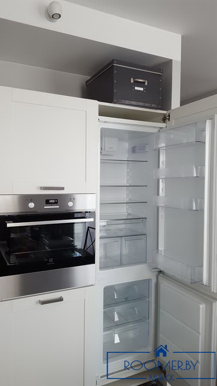 Квартира на сутки в Минске на проспекте Независимости, 75 кухня