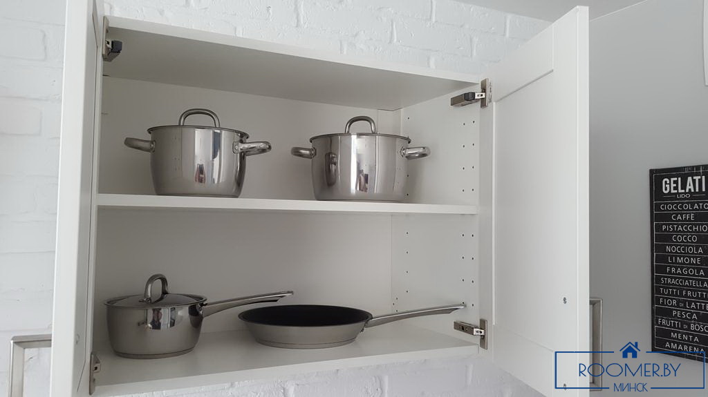 Квартира на сутки в Минске на проспекте Независимости, 75 кухня