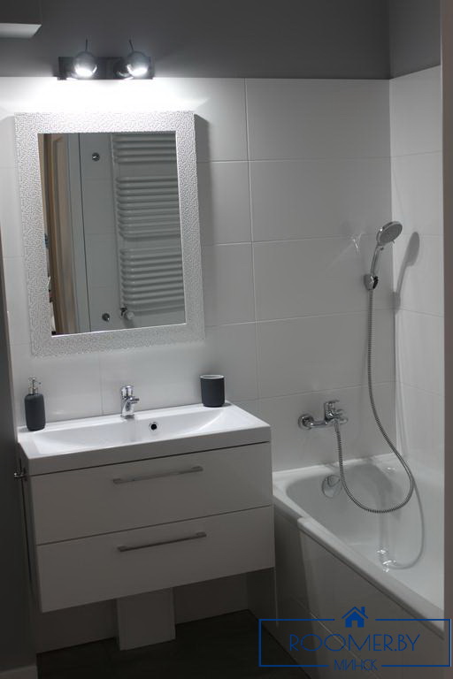 Квартира на сутки в Минске на проспекте Независимости, 87 ванная комната