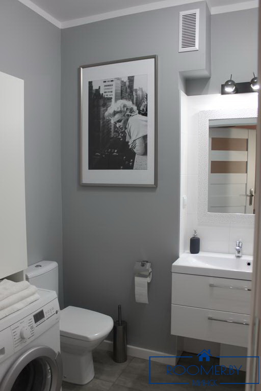 Квартира на сутки в Минске на проспекте Независимости, 87 ванная комната