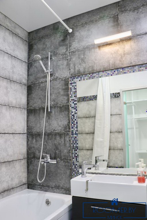 Однокомнатная квартира в Минске на проспекте Независимости ванна