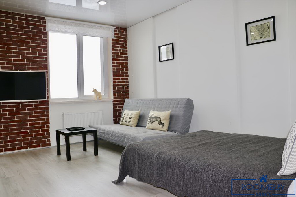 Однокомнатная квартира в Минске на проспекте Независимости спальня