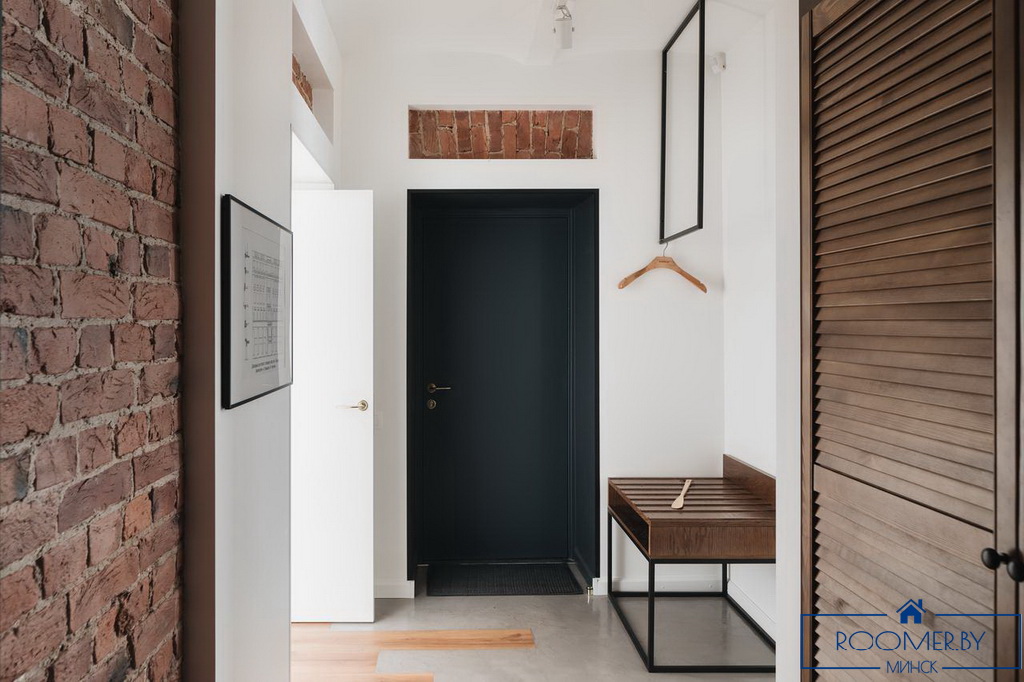 Квартира на сутки в Минске возле метро Площадь Якуба Коласа прихожая