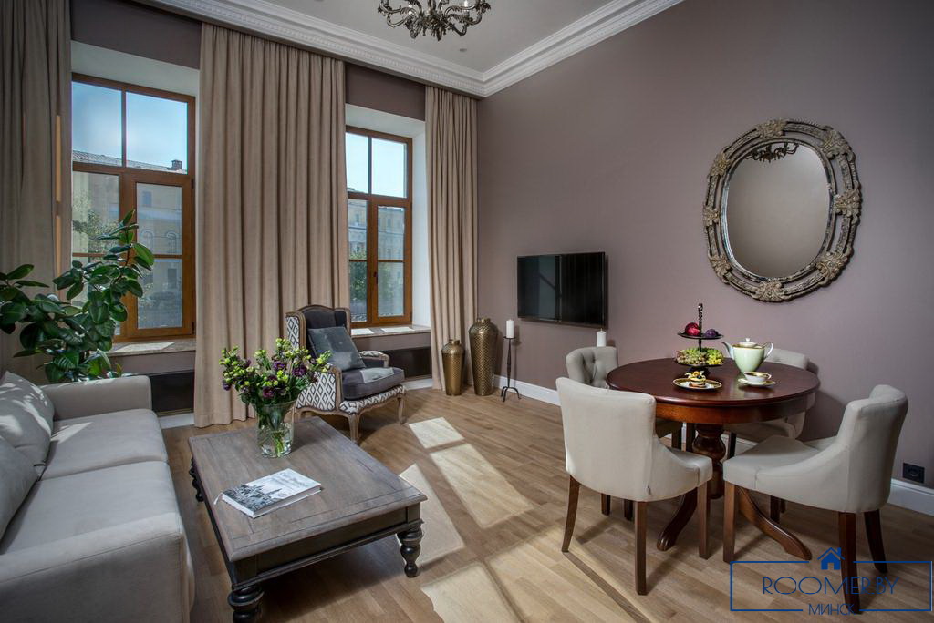 Квартира на сутки в Минске возле метро Площадь Якуба Коласа гостиная