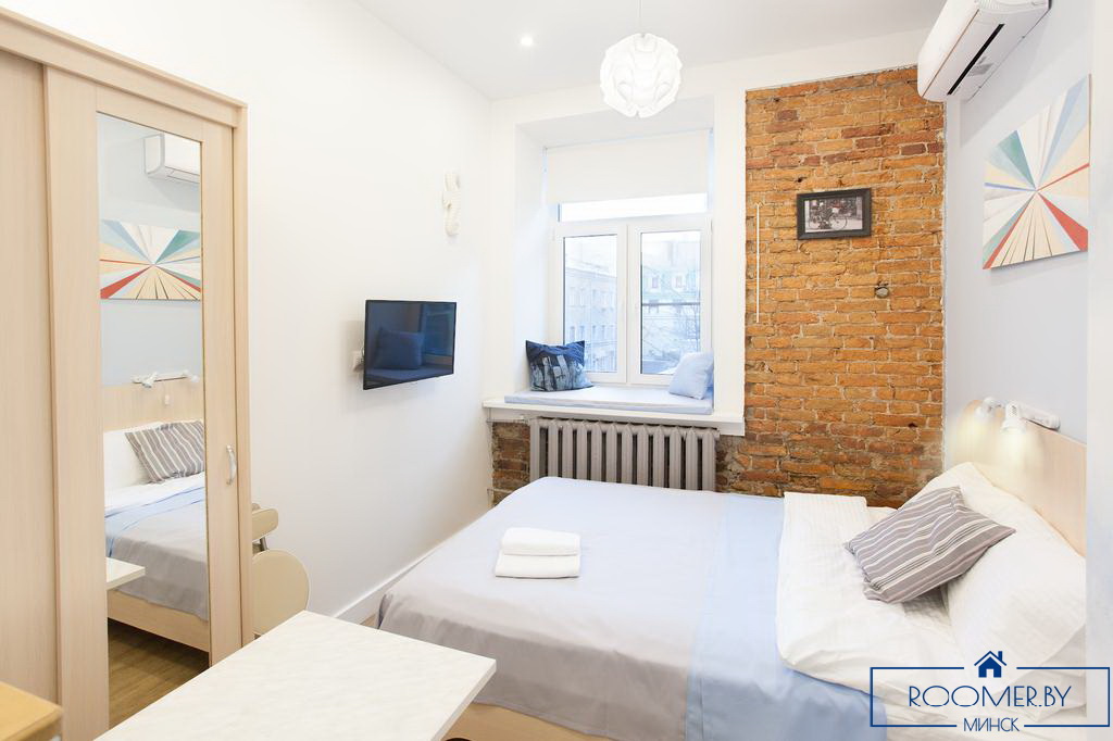 Однокомнатная квартира по адресу проспект Независимости, 37 спальня