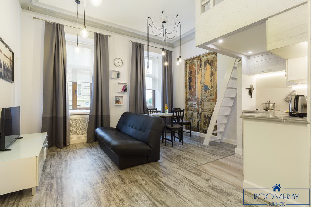 Квартира на сутки в Минске возле метро Площадь Победы гостиная