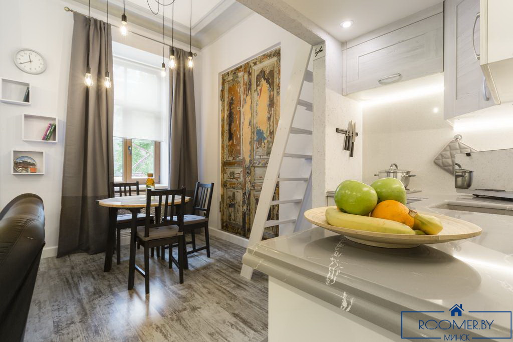 Квартира на сутки в Минске возле метро Площадь Победы гостиная