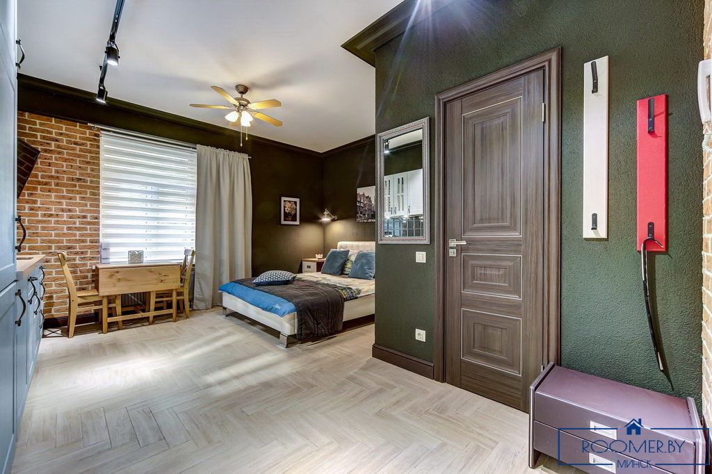 Квартира на сутки в Минске рядом с метро якуба коласа прихожая