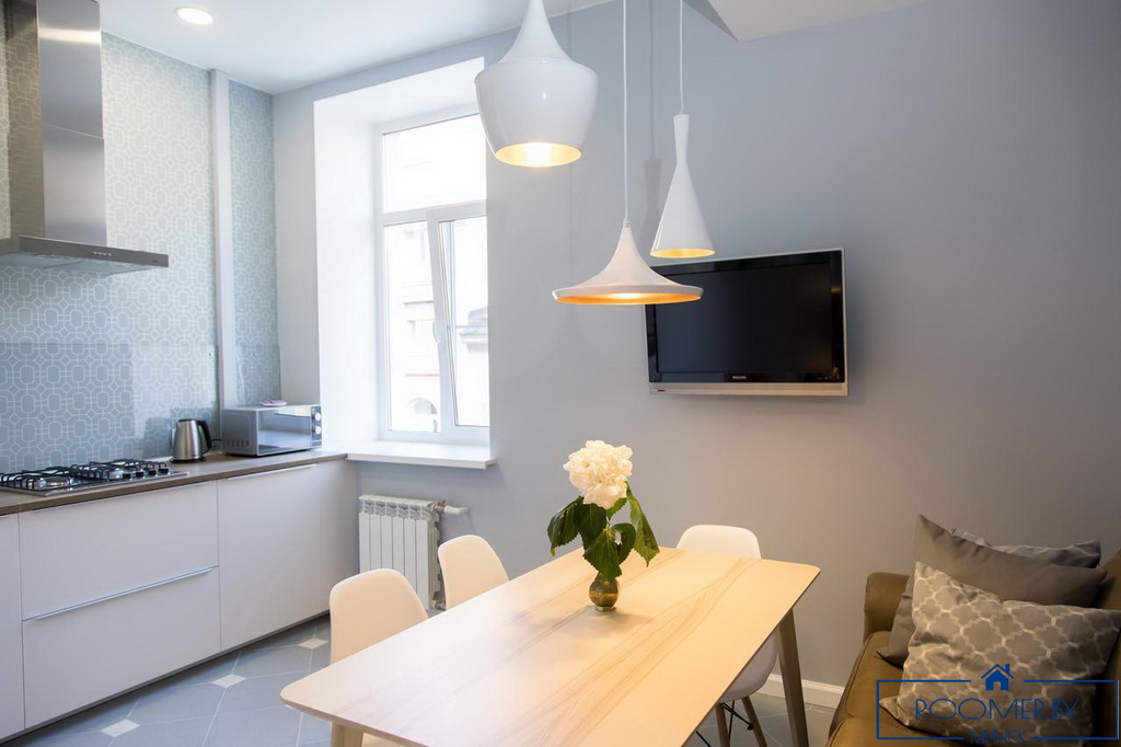 Квартира на сутки в Минске возле метро Площадь Якуба Коласа гостиная